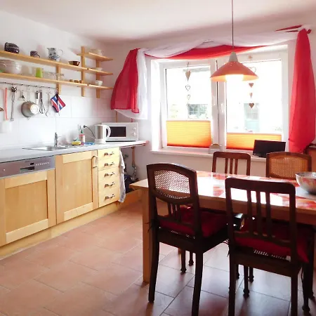 Ferienhaus * Jabel